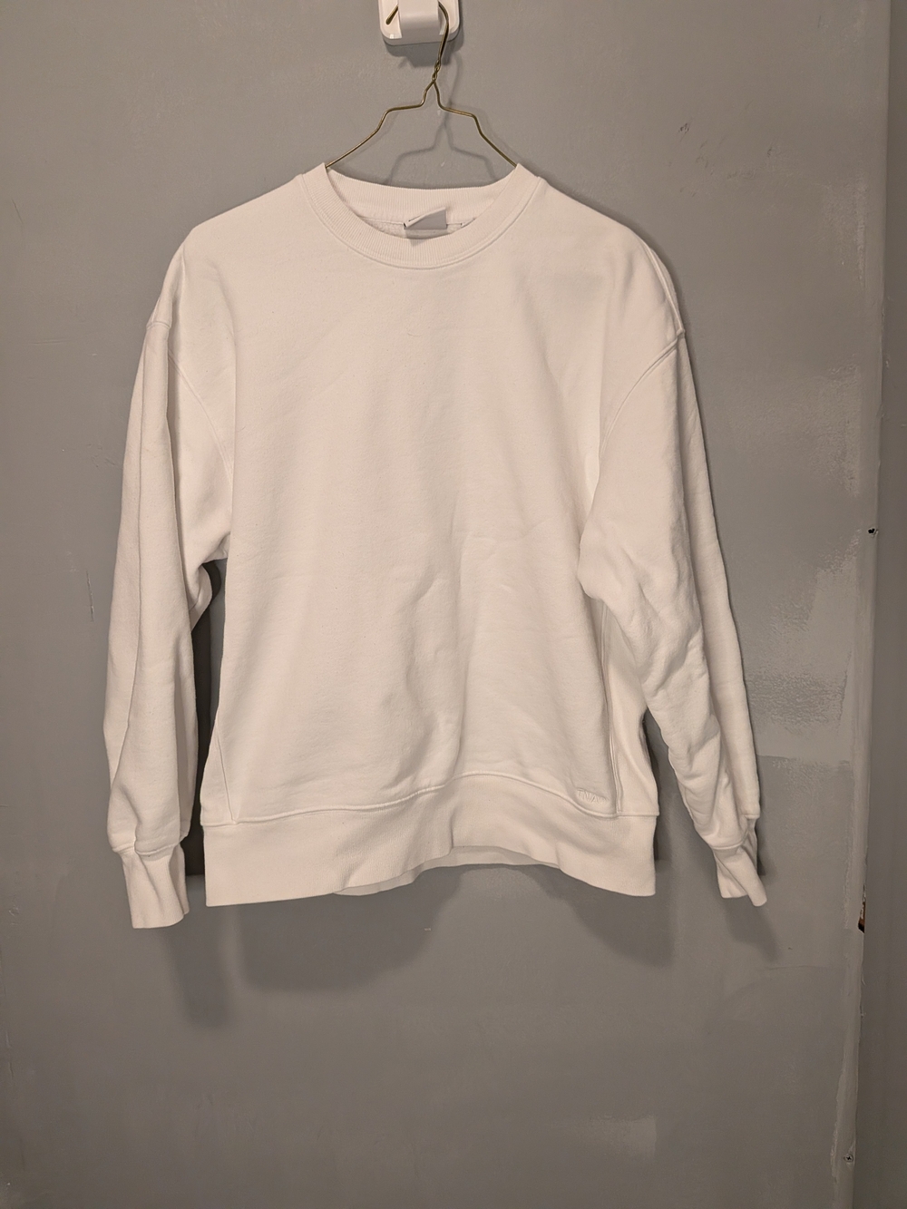 TNA White Crewneck Sweatshirt